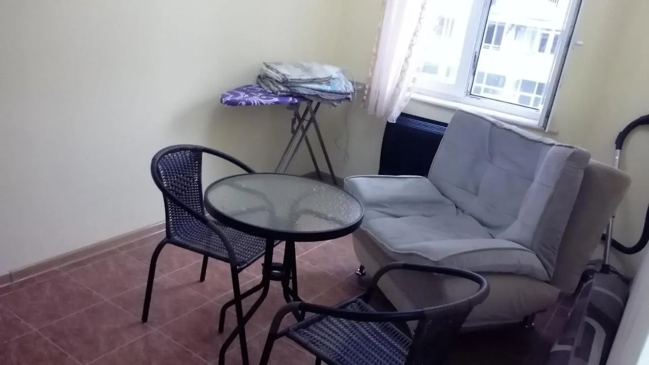 Apartament Roman باتومي 0*,