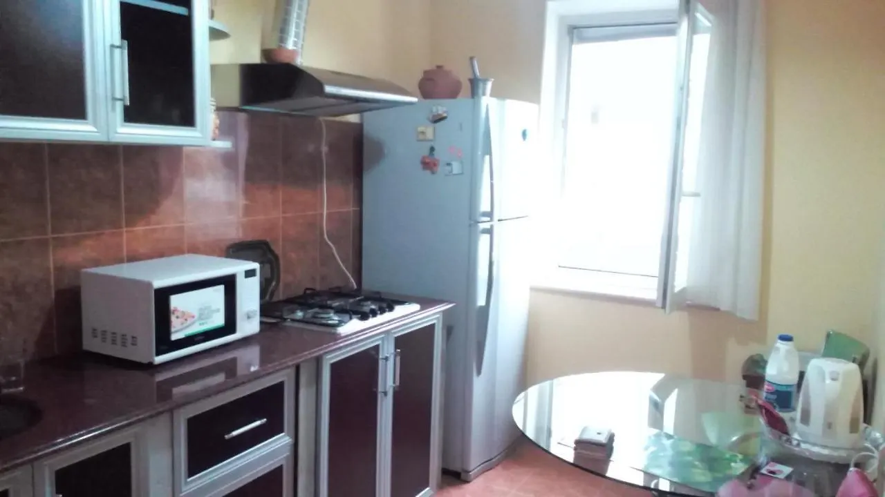 Apartament Roman باتومي